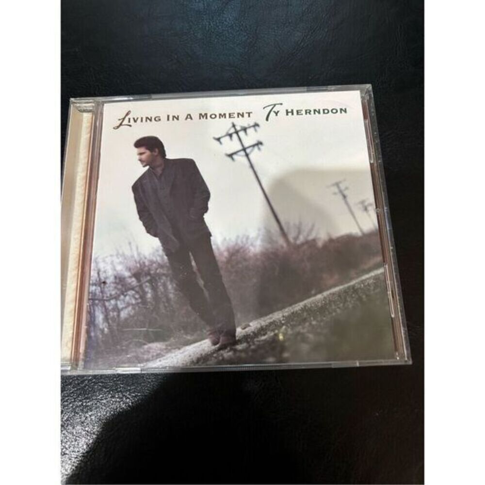Living in a moment Ty Herndon CD